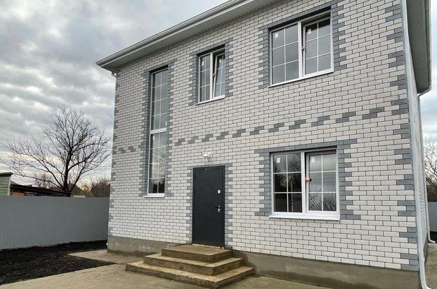 Продажа дома, 126м <sup>2</sup>, 400 сот., Краснодар, Молодёжная улица,  114