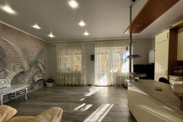 Продажа дома, 70м <sup>2</sup>, 300 сот., Краснодар, улица имени Никиты Цепляева,  8к1