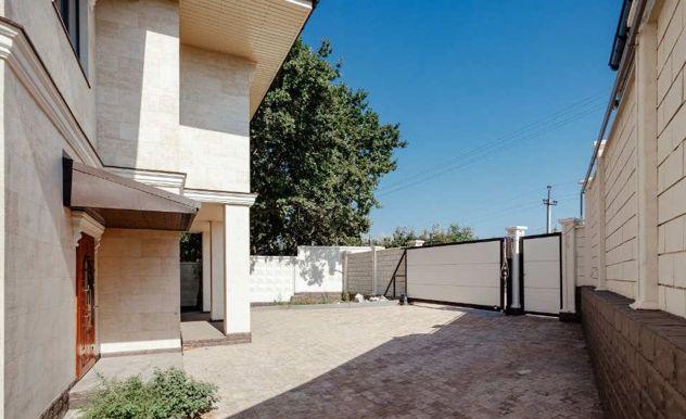 Продажа дома, 170м <sup>2</sup>, 600 сот., Краснодар, Бисерная улица,  34