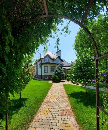 Продажа дома, 375м <sup>2</sup>, 1500 сот., Краснодар, улица Хопёрского Полка,  19