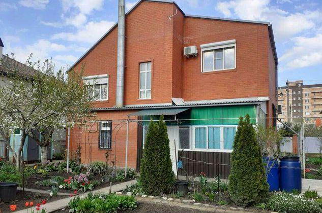 Продажа дома, 180м <sup>2</sup>, 800 сот., Краснодар, Белозёрная улица,  25