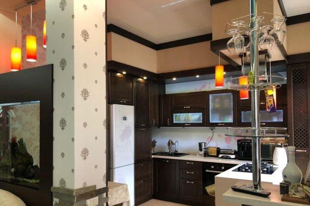 Продажа дома, 200м <sup>2</sup>, 550 сот., Краснодар, Интернациональный бульвар,  163/2