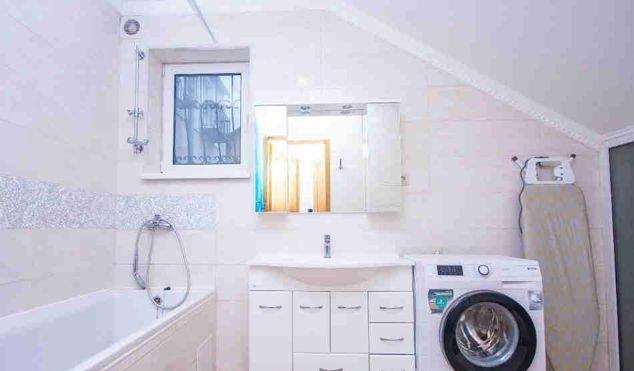 Продажа дома, 136м <sup>2</sup>, 600 сот., Краснодар, Бийская улица,  34