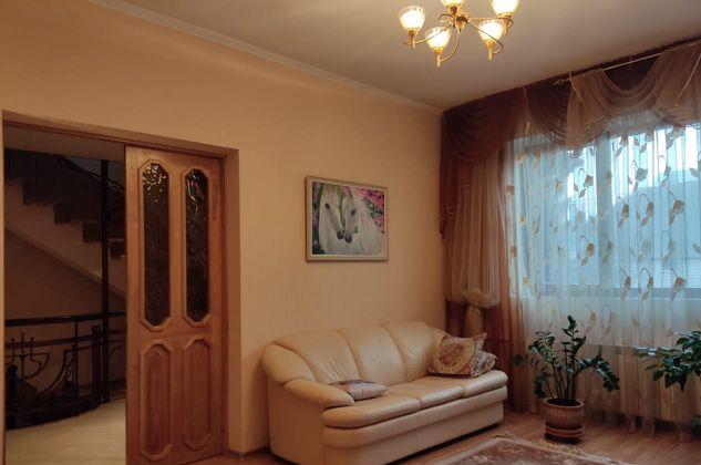 Продажа дома, 300м <sup>2</sup>, 400 сот., Краснодар, Интернациональный бульвар,  110