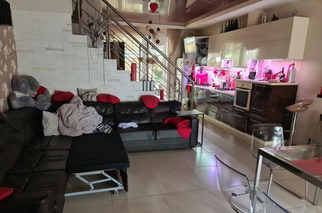 Продажа дома, 100м <sup>2</sup>, 200 сот., Краснодар, улица Ратной Славы,  96/2