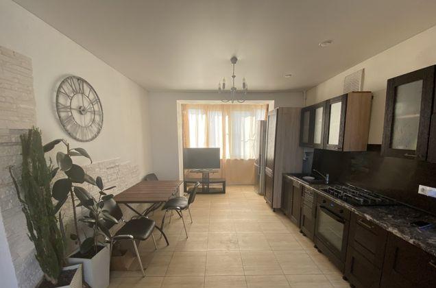 Продажа дома, 160м <sup>2</sup>, 600 сот., Краснодар, Ореховая улица,  34