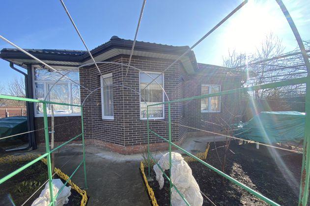 Продажа дома, 90м <sup>2</sup>, 400 сот., Краснодар, Кубанская улица,  23