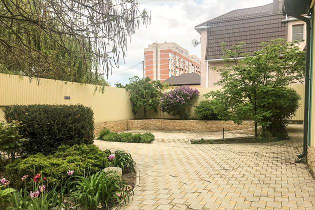 Продажа дома, 399м <sup>2</sup>, 1400 сот., Краснодар, Белозёрная улица,  34