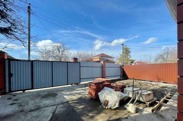 Продажа дома, 95м <sup>2</sup>, 400 сот., Краснодар, Рябиновая улица,  8