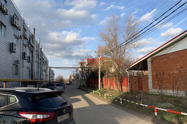 Продажа дома, 180м <sup>2</sup>, 910 сот., Краснодар, улица Силантьева,  76