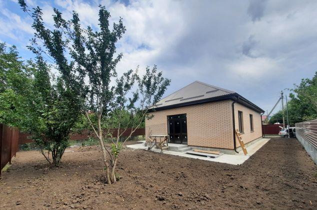 Продажа дома, 90м <sup>2</sup>, 400 сот., Краснодар, Клубничная улица,  34