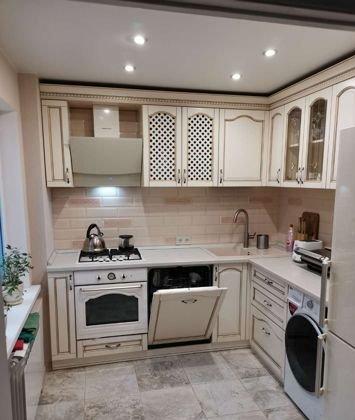 Продажа 2-комнатной квартиры, Краснодар, улица Гагарина,  61