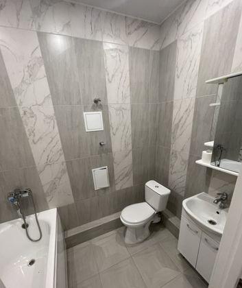 Продажа 1-комнатной квартиры, Краснодар, улица имени В.М. Комарова,  106Бк1