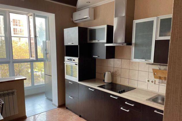 Продажа 1-комнатной квартиры, Краснодар, Казбекская улица,  12