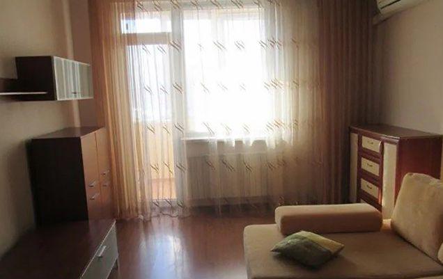 Продажа 2-комнатной квартиры, Краснодар, Черкасская улица,  58