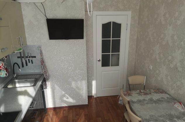 Продажа 2-комнатной квартиры, Краснодар, улица имени 40-летия Победы,  129