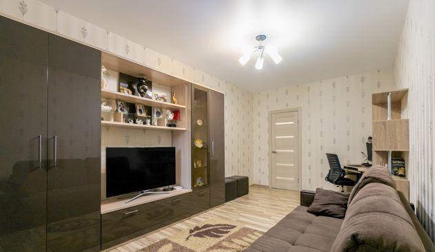 Продажа 2-комнатной квартиры, Краснодар, Гаражная улица,  107