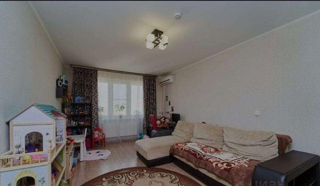 Продажа 2-комнатной квартиры, Краснодар, Черкасская улица,  64