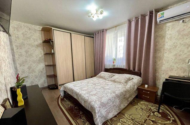 Продажа 2-комнатной квартиры, Краснодар, Домбайская улица,  10/1к1