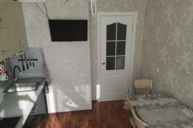 Продажа 2-комнатной квартиры, Краснодар, улица имени 40-летия Победы,  129