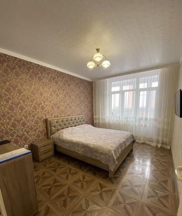 Продажа 2-комнатной квартиры, Краснодар, улица имени Героя Николая Шевелёва,  5