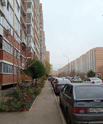 Продажа 2-комнатной квартиры, Краснодар, улица Дзержинского,  54/12