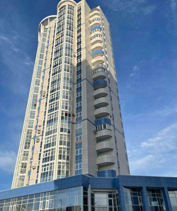 Продажа 2-комнатной квартиры, Краснодар, улица Шоссе Нефтяников,  18к1