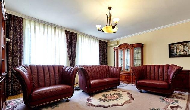 Продажа 3-комнатной квартиры, Краснодар, улица Дзержинского,  10/1