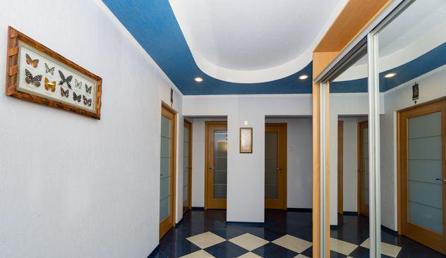 Продажа 2-комнатной квартиры, Краснодар, Рождественская набережная,  41