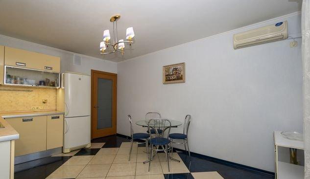 Продажа 2-комнатной квартиры, Краснодар, Рождественская набережная,  41