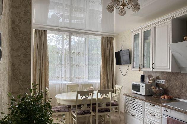 Продажа 2-комнатной квартиры, Краснодар, Карасунская улица,  184