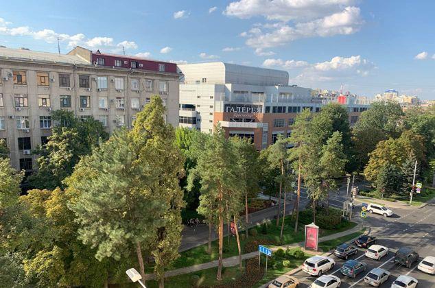 Продажа 3-комнатной квартиры, Краснодар, Красная улица,  156