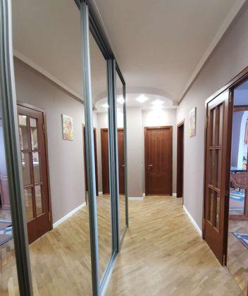 Продажа 2-комнатной квартиры, Краснодар, улица Урицкого,  1