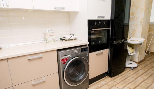 Продажа 2-комнатной квартиры, Краснодар, Гаражная улица,  107