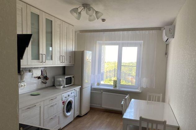 Продажа 3-комнатной квартиры, Краснодар, улица Академика Лукьяненко,  8