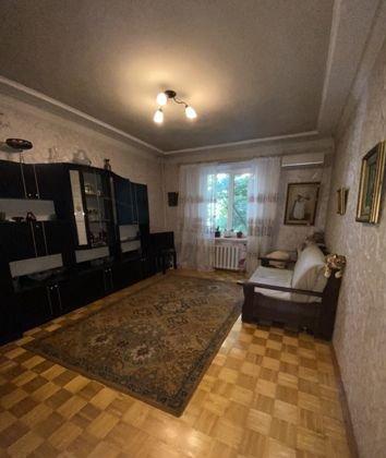 Продажа 3-комнатной квартиры, Краснодар, улица Коммунаров,  239