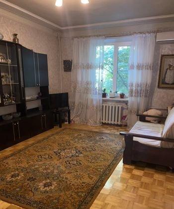 Продажа 3-комнатной квартиры, Краснодар, улица Коммунаров,  239