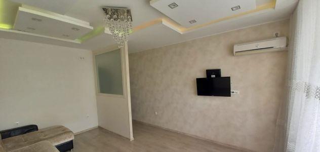 Продажа 1-комнатной квартиры, Краснодар, улица 70-летия Октября,  1