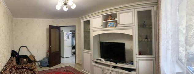 Продажа 3-комнатной квартиры, Краснодар, улица Тургенева,  136