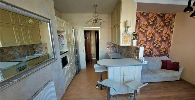 Продажа 2-комнатной квартиры, Краснодар, улица Монтажников,  10/1