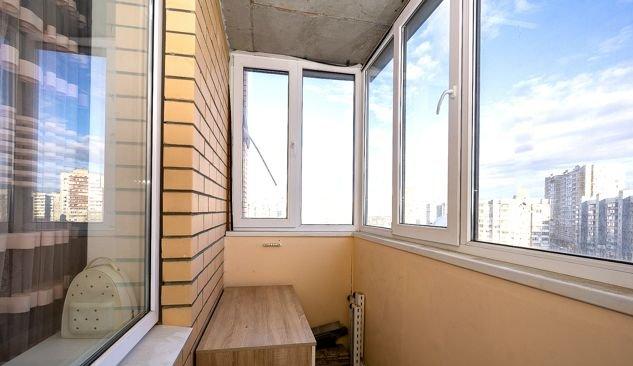 Продажа 2-комнатной квартиры, Краснодар, улица 70-летия Октября,  1