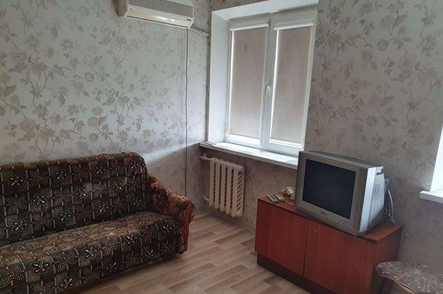 Продажа 1-комнатной квартиры, Краснодар, улица Тургенева,  150