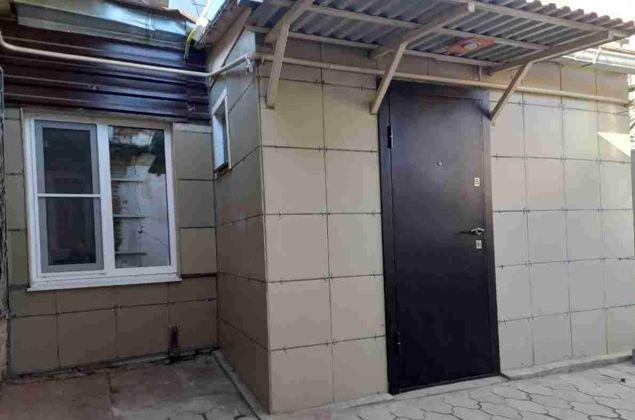 Продажа 1-комнатной квартиры, Краснодар, улица Гоголя,  73