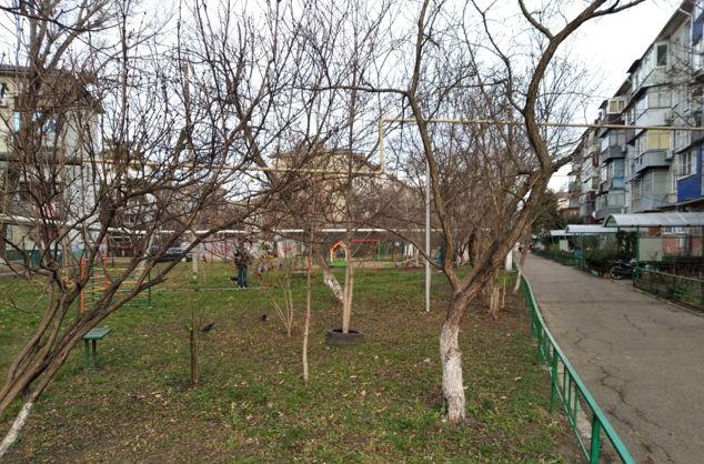 Продажа 2-комнатной квартиры, Краснодар, улица Герцена,  180