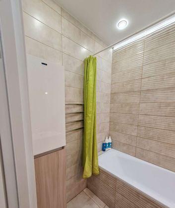 Продажа 2-комнатной квартиры, Краснодар, улица им. Героя Яцкова И.В.,  15к2