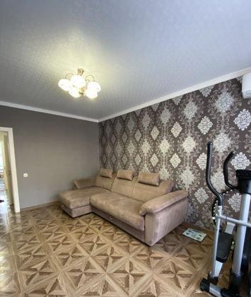 Продажа 2-комнатной квартиры, Краснодар, улица имени Героя Николая Шевелёва,  5