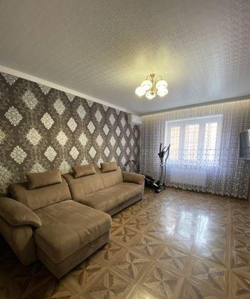 Продажа 2-комнатной квартиры, Краснодар, улица имени Героя Николая Шевелёва,  5