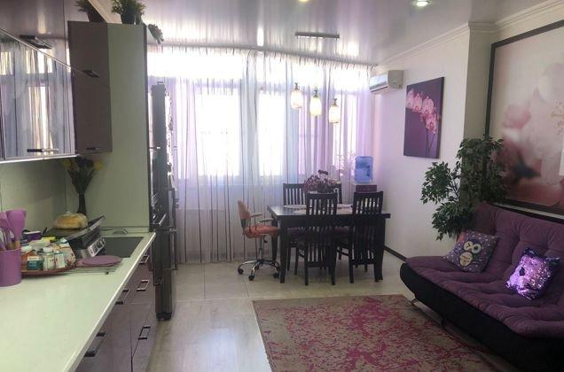 Продажа 3-комнатной квартиры, Краснодар, проспект Чекистов,  37