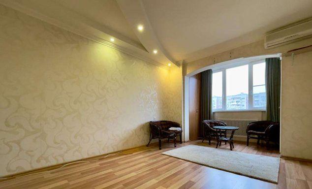 Продажа 3-комнатной квартиры, Краснодар, проспект Чекистов,  34