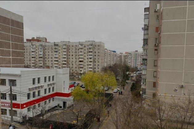 Продажа 3-комнатной квартиры, Краснодар, улица Думенко,  10